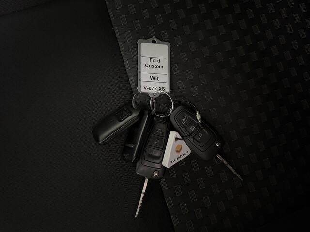 Ford TRANSIT CUSTOM 2.0TDCI 130PK | 2xSchuifdeur | Imperiaal | Trekhaak | Multimedia | Navigatie