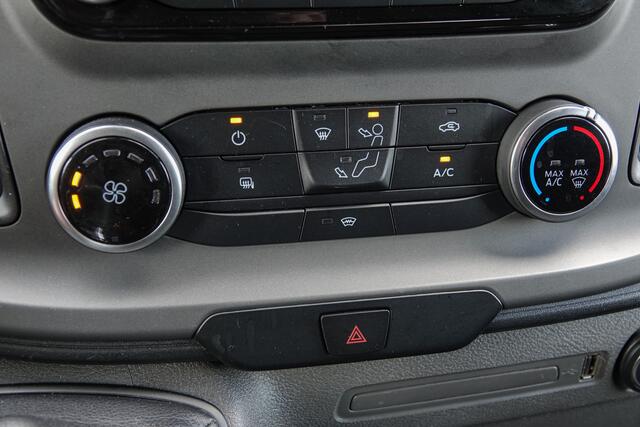 Ford TRANSIT CUSTOM L2H1 | 2.0Tdci 105Pk | Trend | Achteruitrijcamera | Imperiaal | Aluca Stelling | Trekhaak | Raptor Grille | 18"