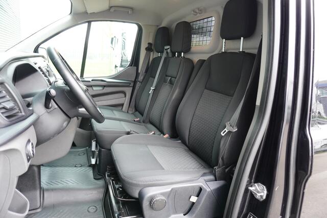 Ford TRANSIT CUSTOM 131pk Automaat L1H1 Trend Trekhaak Airco Cruise control Parkeersensoren Stoelverwarming Bluetooth Euro6