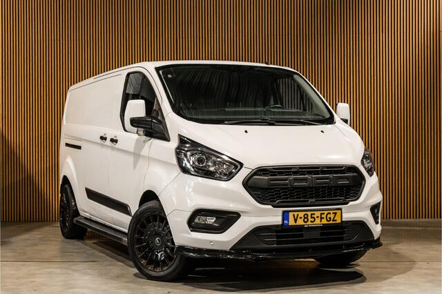 Ford TRANSIT CUSTOM 300 2.0 TDCI L2H1 | CarPlay | Camera | Cruise control | PDC V+A | Trekhaak | Raptor Edition | Nieuwe APK | Onderhoudsbeurt