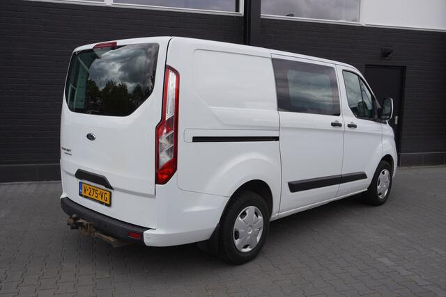 Ford TRANSIT CUSTOM 2.0 TDCI Dubbele Cabine EURO 6 - Airco - Cruise - PDC - ¤ 13.900,- Excl.