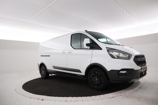 Ford TRANSIT CUSTOM 300 2.0 TDCI L2H1 Trail Trekhaak, Leer, Camera, Cruise, Navigatie