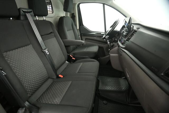 Ford TRANSIT CUSTOM 2.0 TDCI L1H1 | Marge | Airco | Cruise | Camera | 3 Zits | Trekhaak | Parkeersens.