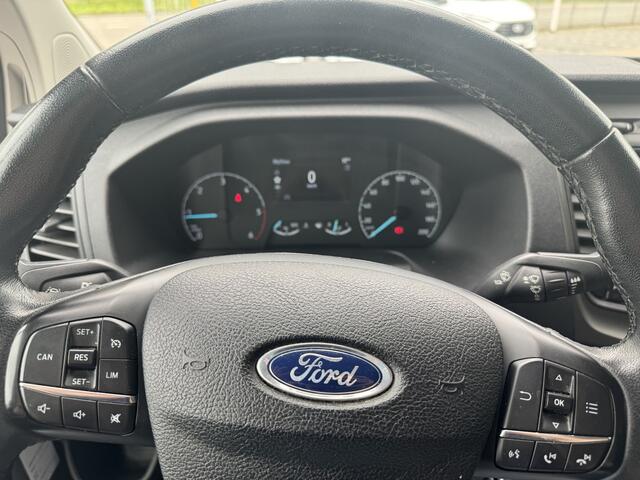 Ford TRANSIT CUSTOM 320 2.0 TDCI L2H1 Limited | Navigatie | Achteruit rijcamera | Stoelverwarming |