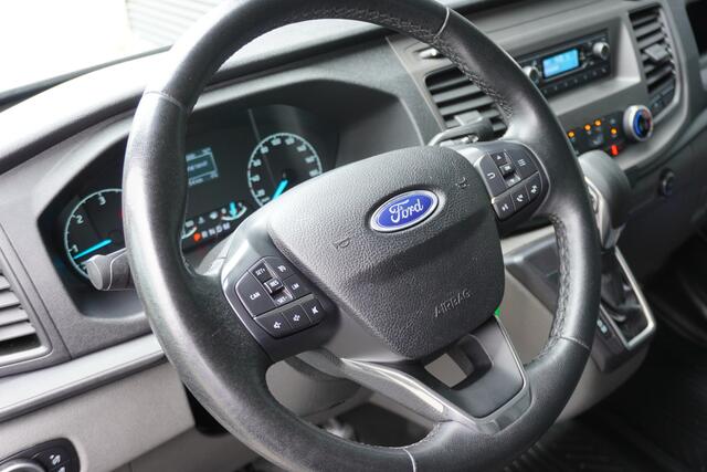 Ford TRANSIT CUSTOM 131pk Automaat L1H1 Trekhaak Airco Cruise control Parkeersensoren Stoelverwarming Bluetooth Euro6 Achterklep