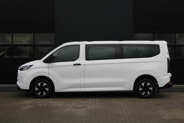 Ford TRANSIT CUSTOM 340 2.5 PHEV L2H1 Kombi Trend 9 zits - Trekhaak - LED - Stoel-stuurverwarming - Rijklaar