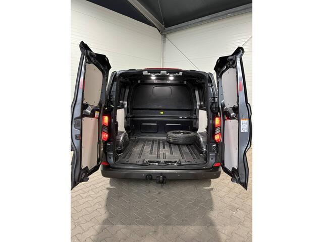 Ford TRANSIT CUSTOM 320 2.0 TDCI L2H1 Limited DC VVB493 Prijs zoals getoond