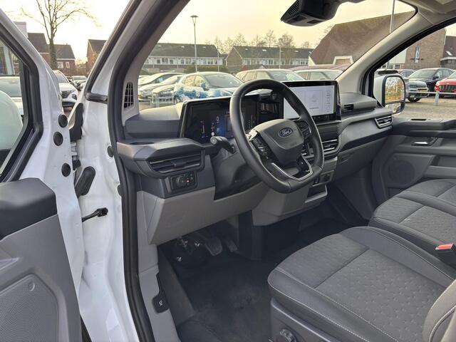 Ford TRANSIT CUSTOM 300 2.0 TDCI L1H1 Limited | | 170pk Automaat | Marge bus | Trekhaak | Stoelverwarming | Achteruitrijcamera | Full LED Koplampen | 3 zitplaatsen | Prijs incl BTW