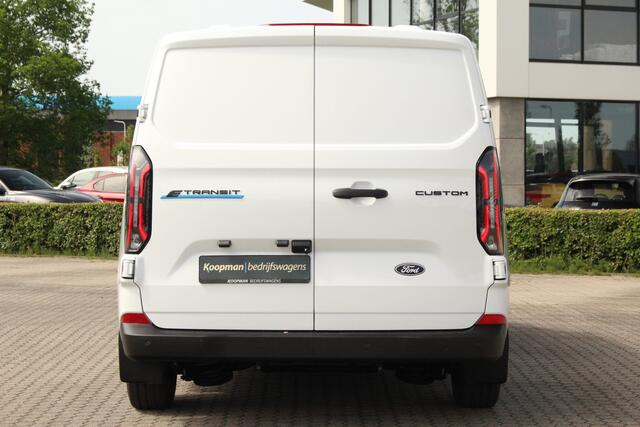 Ford TRANSIT CUSTOM E-Transit 320 L2H1 Trend | 71 kWh | 160kW/218pk | Stoelverwarming | Camera | Carplay/Android | Cruise | Lease 663,- p/m