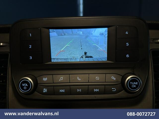 Ford TRANSIT CUSTOM 2.0 TDCI 131pk L2H1 Euro6 Airco | Camera | LED | Cruisecontrol | 2800kg Trekhaak Verwarmde voorruit, Parkeersensoren, Bijrijdersbank
