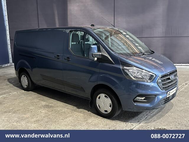 Ford TRANSIT CUSTOM 2.0 TDCI 131pk L2H1 Euro6 Airco | Camera | LED | Cruisecontrol | 2800kg Trekhaak Verwarmde voorruit, Parkeersensoren, Bijrijdersbank