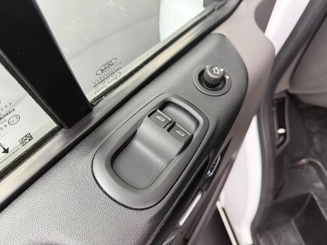 Ford TRANSIT CUSTOM 2.0TDCi 130PK Lang | Achterdeuren | Multimedia | Camera | 3-Zits | Betimmering