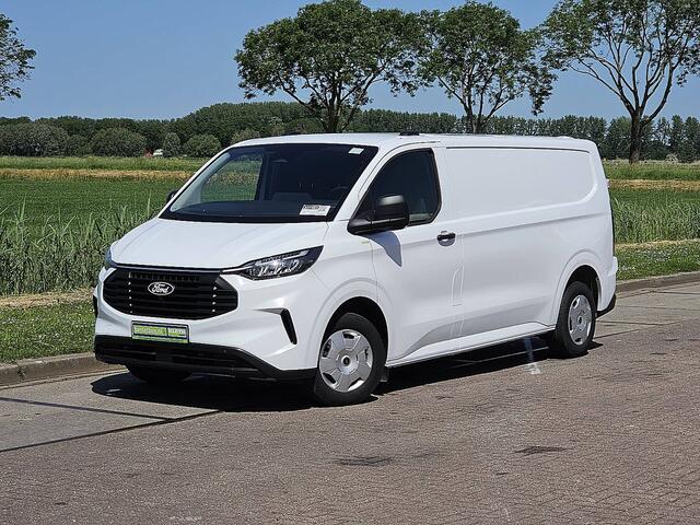 Ford TRANSIT CUSTOM 2.0 TDCI L2H1 Trend L2H1 Navi Euro6 Airco Achterdeuren Camera 3-Zits BPM-Vrij Facelift Model
