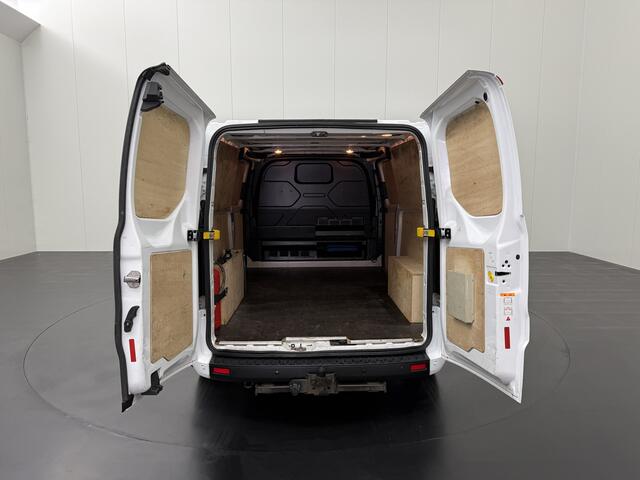 Ford TRANSIT CUSTOM 2.0TDCi 130PK Lang | 2xSchuifdeur | Airco | Cruise | Trekhaak