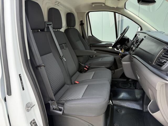 Ford TRANSIT CUSTOM 2.0 TDCI E6 / L1H1 / 1e EIG. / INRICHTING / 2.5 TONS TREKHAAK / 3-ZITS / AIRCO / CRUISE / LED