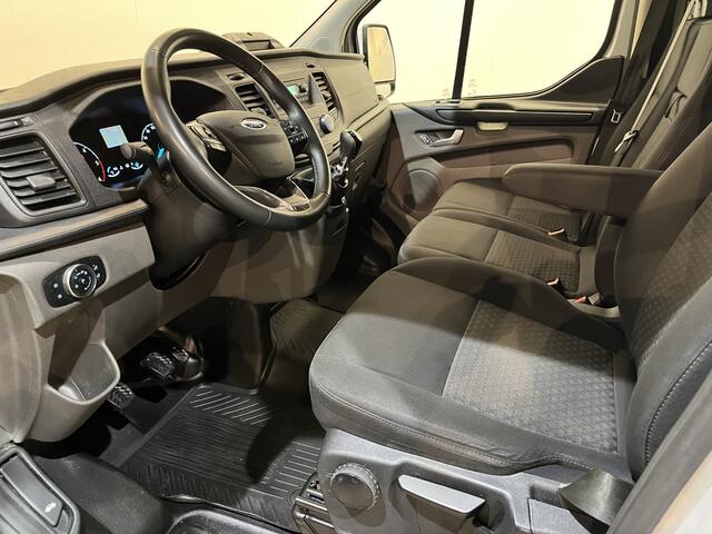 Ford TRANSIT CUSTOM 320 2.0 TDCI L2H2 Trend 170 PK / Euro 6 / Servicebus / Sortimo inrichting / Airco / Cruise Control / PDC / 3-Zits