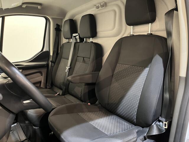 Ford TRANSIT CUSTOM 320 2.0 TDCI L2H2 Trend 170 PK / Euro 6 / Servicebus / Sortimo inrichting / Airco / Cruise Control / PDC / 3-Zits