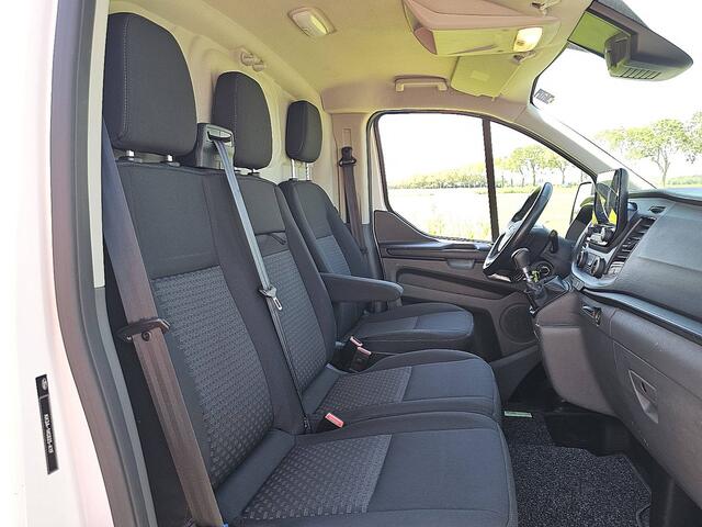 Ford TRANSIT CUSTOM 2.0 TDCI L2H1 Navi Airco Apple Carplay Cruise Control Camera 3 Zits PDC Euro6 105 PK