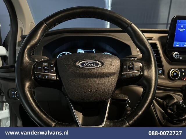 Ford TRANSIT CUSTOM 2.0 TDCI 105pk L2H1 Euro6 Airco | Camera | Apple Carplay | Cruisecontrol | LED | Stoelverwarming Verwamde voorruit, Android Auto, Parkeersensoren, Bijrijdersbank, 2800kg trekvermogen