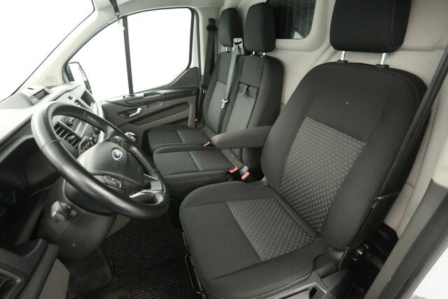 Ford TRANSIT CUSTOM 2.0 EcoBlue L2H2 | Airco | Cruise | 3 Zits | Trekhaak | Parkeersens.