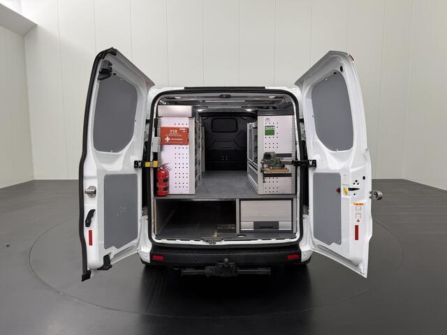 Ford TRANSIT CUSTOM 2.0TDCI 170PK Automaat Lang | Werkplaats | Navigatie | Camera | Multimedia | Trekhaak | Airco | Cruise
