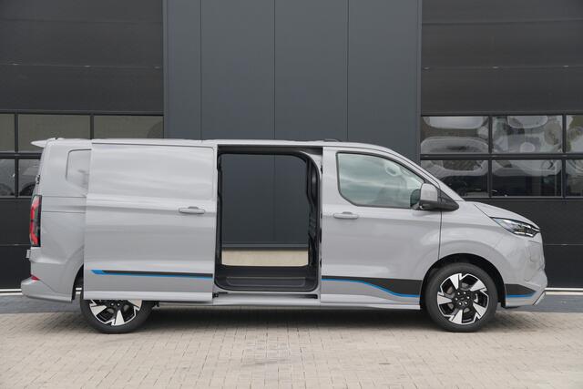 Ford TRANSIT CUSTOM E-Transit 340 L2H1 Sport 71 kWh 218pk - 2x Schuif - AGR Stoel - ACC - B&O - Navi - Stoel/Stuurverwarming - 360 Camera - Blindspot - Wegklapbare Trekhaak - Rijklaar