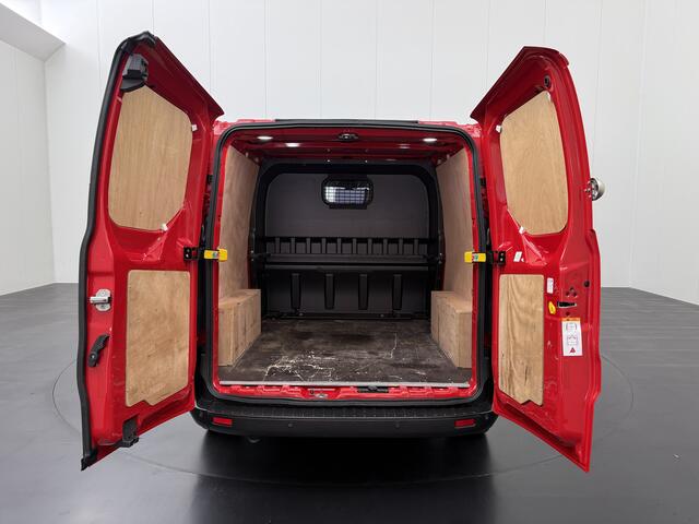 Ford TRANSIT CUSTOM 2.0TDCi 130PK Lang Dubbele Cabine Trail Limited | 6-Persoons | Leder | Multimedia | Camera | Trekhaak