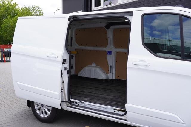 Ford TRANSIT CUSTOM 2.0 TDCI 130PK Automaat EURO 6 - Airco - Navi - Cruise - Camera - ¤ 19.950,- Excl.
