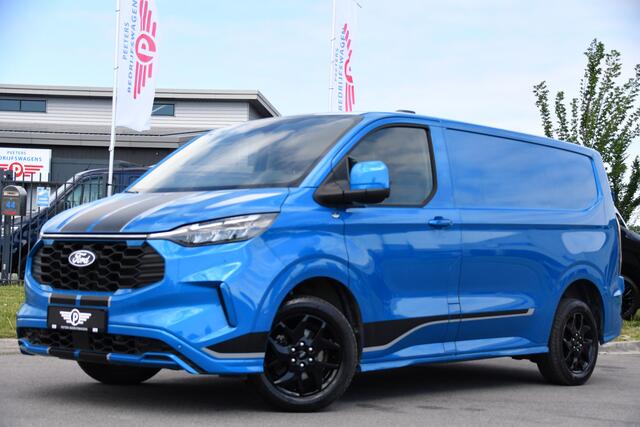 Ford TRANSIT CUSTOM 300 2.0 TDCI L1H1 Sport Camera, Cruise, Carplay, Virtual, 170pk, Stoelverwarming, Automaat, LED, Multimedia, Sensoren, Uniek!
