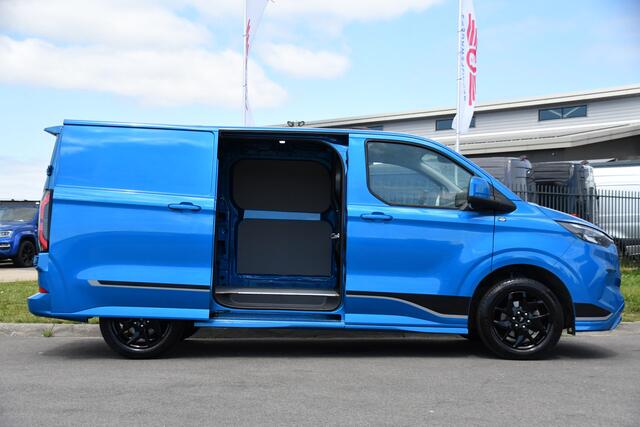 Ford TRANSIT CUSTOM 300 2.0 TDCI L1H1 Sport Camera, Cruise, Carplay, Virtual, 170pk, Stoelverwarming, Automaat, LED, Multimedia, Sensoren, Uniek!