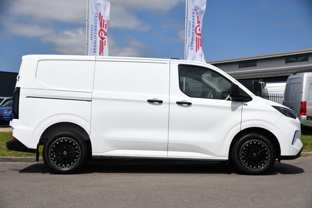 Ford TRANSIT CUSTOM 300 2.0 TDCI L1H1 AWD PB Edition Camera, Adaptieve Cruise, Carplay, 4x4, Virtual, 136pk, Automaat, LED, Multimedia, Sensoren, Uniek!