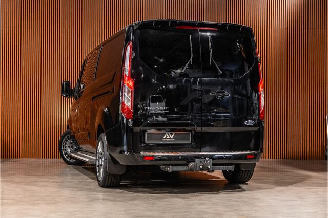 Ford TRANSIT CUSTOM 320 2.0 TDCI 170 PK L2H1 Limited DC | Dubbel cabine | Bi-Xenon | CarPlay | Navigatie | Stoelverwarming | Trekhaak | Euro 6 | Nieuwe APK