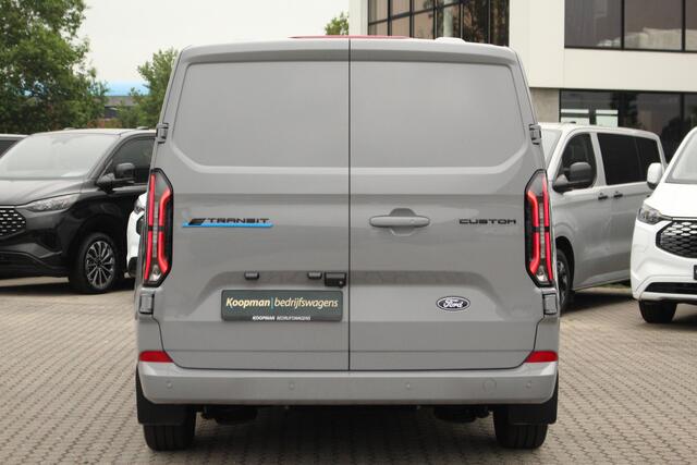 Ford TRANSIT CUSTOM E-Transit 320 L2H1 Limited DC | 71 kWh | 160kW/218pk | Trekgewicht 2300kg | Camera | Carplay/Android | Cruise | Lease 788,- p/m