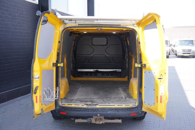 Ford TRANSIT CUSTOM 2.0 TDCI 130PK L2 EURO 6 - Airco - Cruise - PDC - Trekhaak - ¤ 11.950,- Excl.