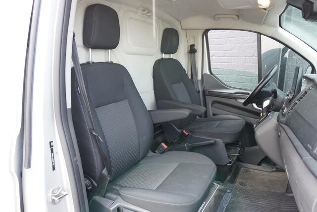 Ford TRANSIT CUSTOM 2.0 TDCI 130PK Automaat EURO 6 - Airco - Cruise - Camera - ¤ 13.950,- Excl.