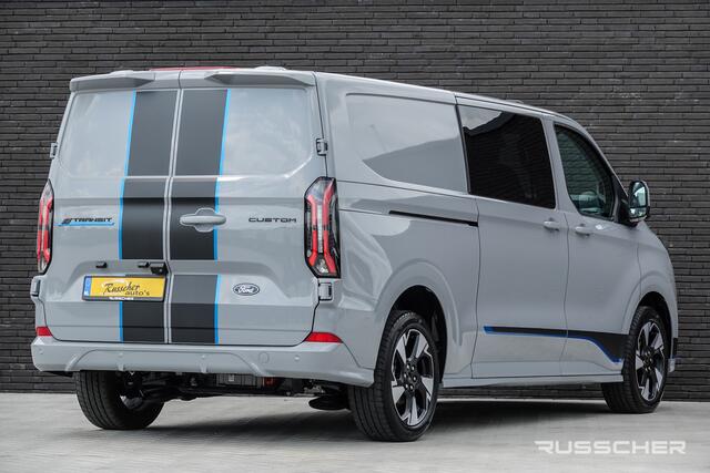 Ford TRANSIT CUSTOM E-Transit L2H1 218Pk Aut. | Dubbele Cabine | 5-Persoons | Elektrisch | Sport 320 | 360° Camera | 19''