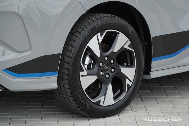 Ford TRANSIT CUSTOM E-Transit L2H1 218Pk Aut. | Dubbele Cabine | 5-Persoons | Elektrisch | Sport 320 | 360° Camera | 19''