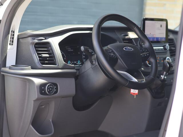 Ford TRANSIT CUSTOM 320 2.0 TDCI L2H1 Trend DC Haak | Camera | Carplay | Navi