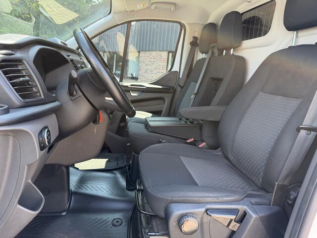 Ford TRANSIT CUSTOM 300 2.0 TDCI L2H1 Limited 130 PK Stoelverwarming 2800Kg Trekgewicht