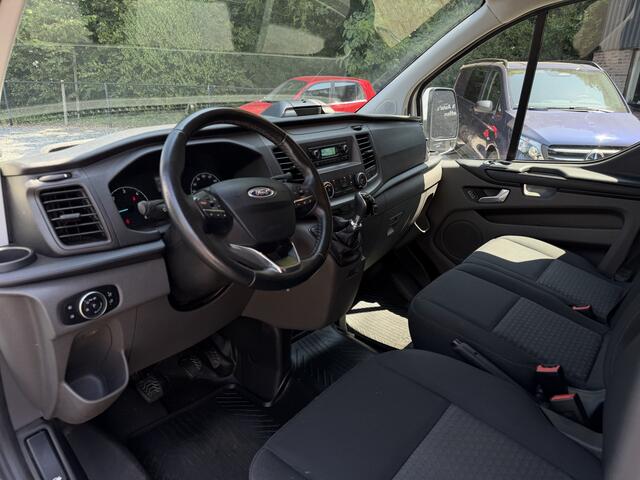 Ford TRANSIT CUSTOM 300 2.0 TDCI L2H1 Limited 130 PK Stoelverwarming 2800Kg Trekgewicht