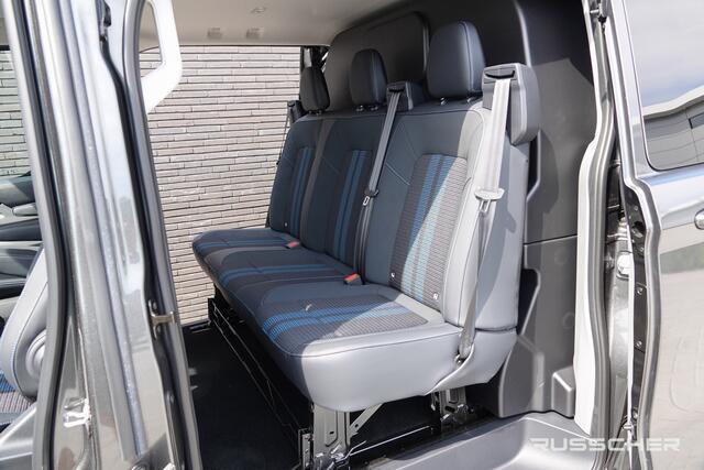 Ford TRANSIT CUSTOM E-Transit L2H1 218Pk Aut. | Dubbele Cabine | 5-Persoons | Elektrisch | Sport 320 | 360° Camera | 19''