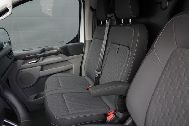 Ford TRANSIT CUSTOM E-Transit L1H1 218Pk Aut. | Limited 320 | Pro Power Onboard | Achteruitrijcamera | Trekhaak | 17''