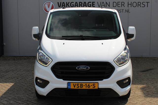 Ford TRANSIT CUSTOM 300 2.0-108pk TDCI L2H1 Trend. Erg nette Ford Transit Custom, die u nog jaren van dienst kan zijn ! Airco, voorraamverw., trekhaak, cruise control, camera, parkeersensoren v+a, 3-zits, laadruimte betimmerd etc.