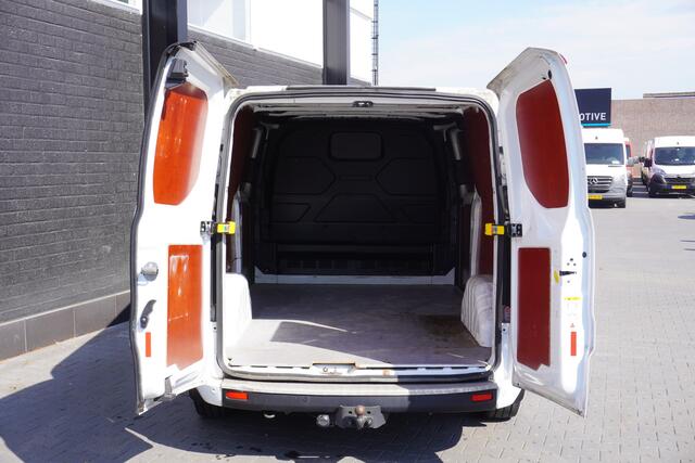 Ford TRANSIT CUSTOM 2.0 TDCI 130PK 2x Schuifdeur L2 - EURO 6 - Airco - Navi - Cruise - ¤13.950,- Excl.