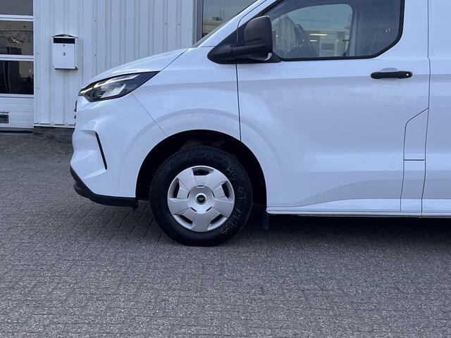 Ford TRANSIT CUSTOM 320 2.0 TDCI L1H1 Trend 136pk | AWD | 4x4 | Adaptieve cruise control | Achteruitrijcamera | Navigatiesysteem |