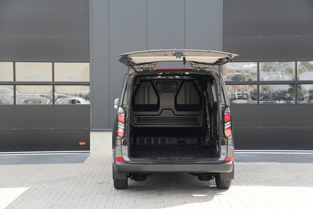 Ford TRANSIT CUSTOM 320 2.0 TDCI L2H1 Trend 136pk - INCLUSIEF BPM - 2x Schuif - Achterklep - LED - Carplay - Stoelverwarming - Rijklaar