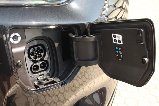 Ford TRANSIT CUSTOM E-Transit 320 L2H1 Limited DC | 71 kWh | Driver Assist | Adap. Cruise | 360° Camera | Carplay/Android | Lease 824,- p/m