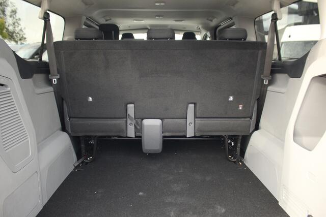 Ford TRANSIT CUSTOM 2.5 PHEV 233pk L2H1 Kombi Limited | 8-Persoons | Incl BPM | Stuur + Stoelverwarming | Keyless | Lease 860,- p/m