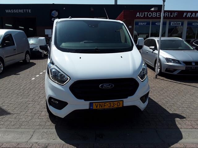Ford TRANSIT CUSTOM 300 2.0 TDCI 130 PK / L2H1 TREND/ NAVI / LANE-ASSIST / APPLE-CAR