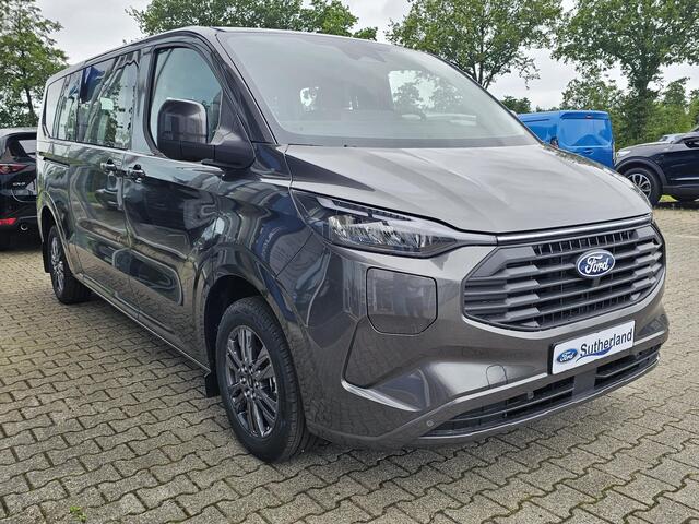 Ford TRANSIT CUSTOM 340 2.5 PHEV L2H1 Limited 233pk | Kombi | Incl. BTW/BPM | Dubbele zijschuifdeur | Privacy Glass | Inklapbare trekhaak | Verwarmbare bijrijdersbank | 17 inch lichtmetalen velgen | Driver Assistance Pack Premium | Verwarmbaar stuurwiel